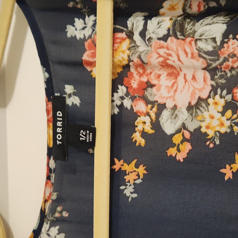 Torrid kimono wrap - Picture 2 of 4